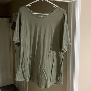 Women’s short sleeved tshirt